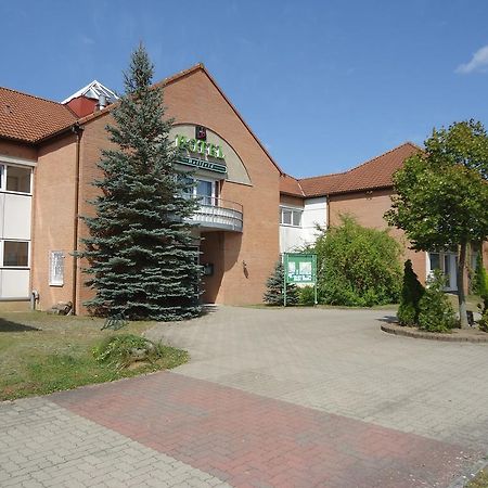 Greenline Hotel Hellfeld Нойбранденбург Экстерьер фото