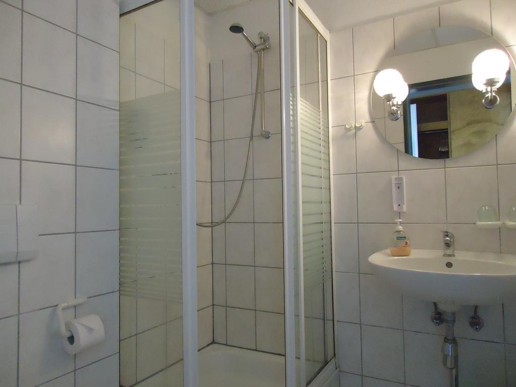 Greenline Hotel Hellfeld Нойбранденбург Номер фото